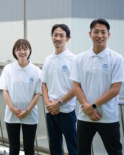 株式会社 Elu Juran スタッフ